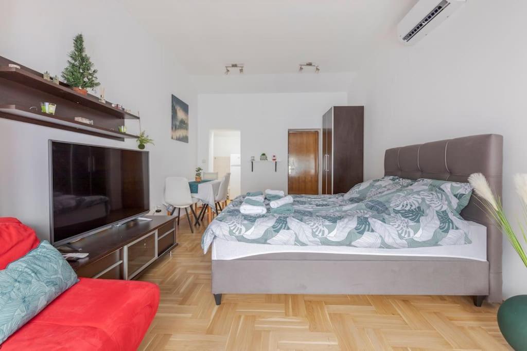 זאגרב Warm House Full Of Green Ambient,Joy And Comfort מראה חיצוני תמונה
